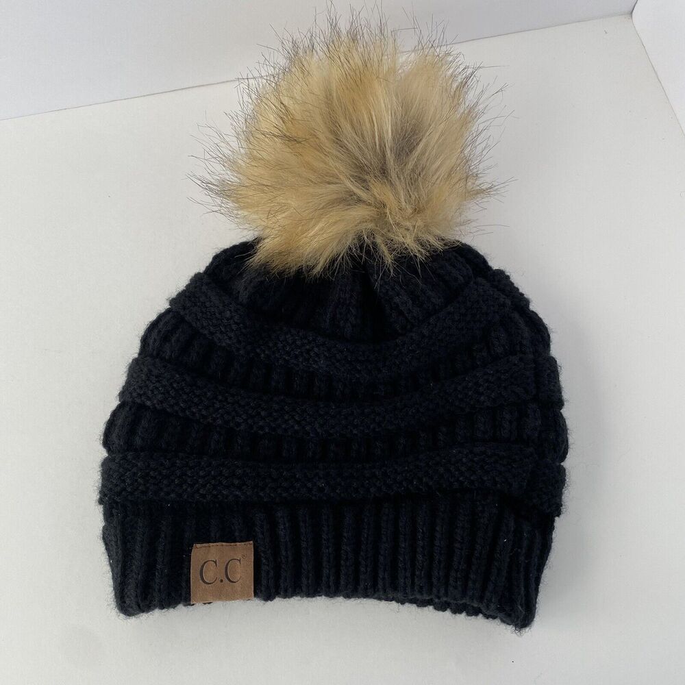 CC Chic Brand Soft Stretch Cable Knit‎ Faux Fur Pom Pom Beanie Hat Black Cozy